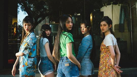 New Jeans, surprise first place on a music show with their debut song ‘Hype Boy’ - Shopping Around the World with Goodsnjoy