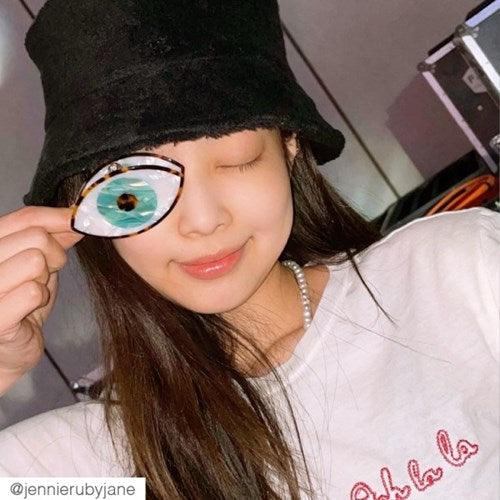 [BLACKPINK JENNIE] Eye Pincers + Clip Set - Shopping Around the World with Goodsnjoy