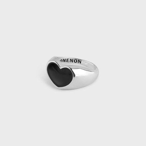 [TAEYEON ROSE, NEWJEANS Daniel] BLACK LOVE RING - Shopping Around the World with Goodsnjoy